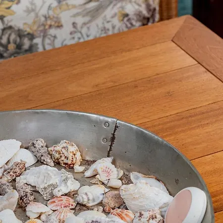 Villa Just Steps From The Sea Porto Rafael